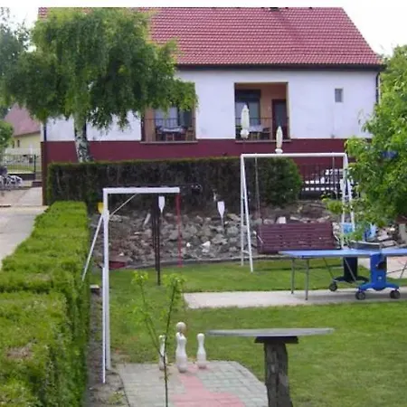 شقة Vilagosi Apartmanhaz *