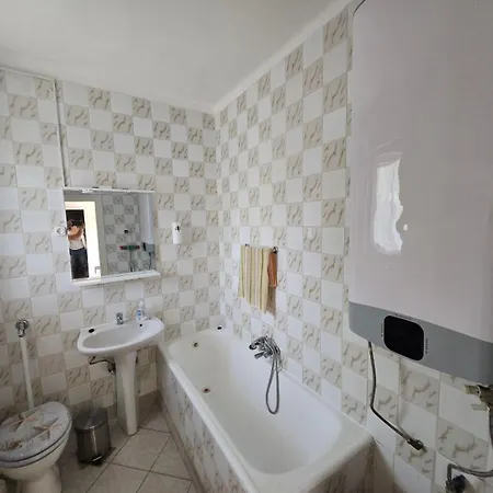 Vilagosi Apartmanhaz شقة *